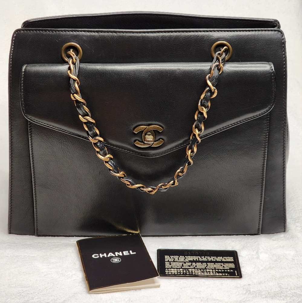 Authentic Chanel hand bag